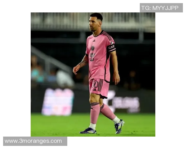 足球鞋长得独特的球星盘点 他们的个性与脚步同样引人注目