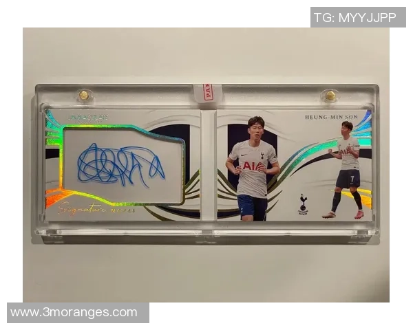 球星卡收藏价值解析足球皮包设计与潮流文化结合探索