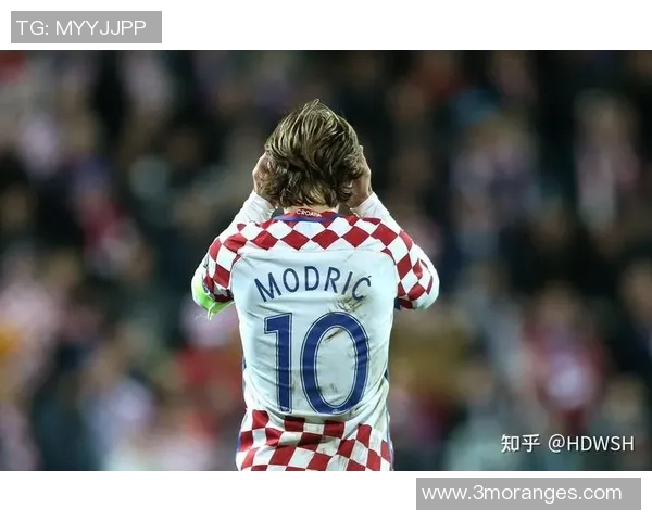 足球球星动漫风格绘画作品集展现超凡球技与艺术魅力的完美结合